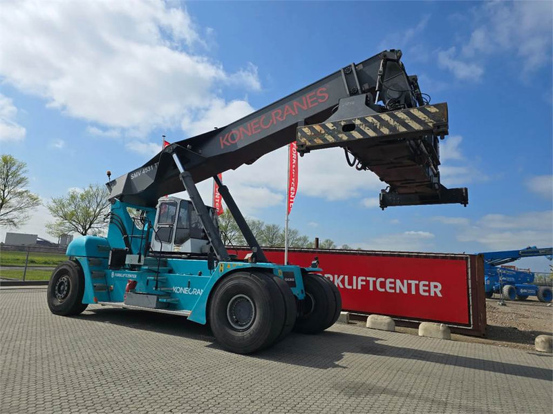 KONECRANES SMV 4531 TB5 - 리치 스태커 : 사진 3 KONECRANES SMV 4531 TB5 - 리치 스태커 : 사진 3