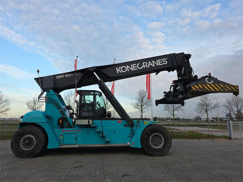 KONECRANES SMV 4531 TC5 - 리치 스태커 : 사진 1 KONECRANES SMV 4531 TC5 - 리치 스태커 : 사진 1
