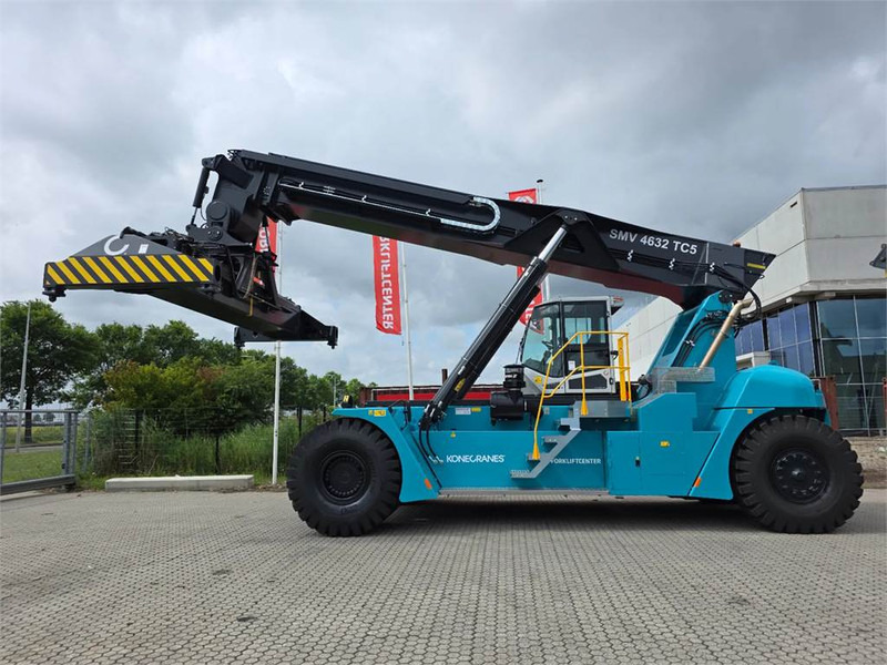 KONECRANES SMV 4632 TC5 - 리치 스태커 : 사진 2 KONECRANES SMV 4632 TC5 - 리치 스태커 : 사진 2