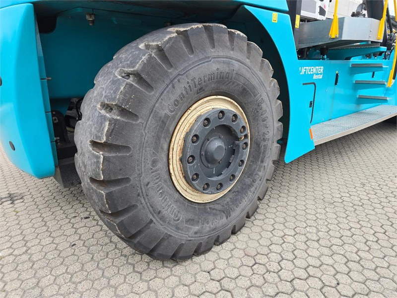 리치 스태커 KONECRANES SMV 4632 TC5 : 사진 13 리치 스태커 KONECRANES SMV 4632 TC5 : 사진 13