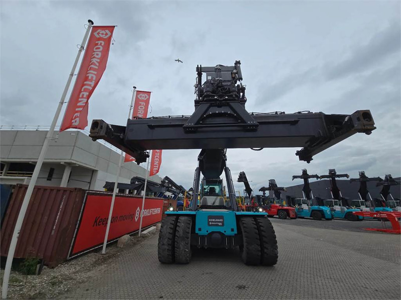 KONECRANES SMV 4632 TC5 - 리치 스태커 : 사진 5 KONECRANES SMV 4632 TC5 - 리치 스태커 : 사진 5