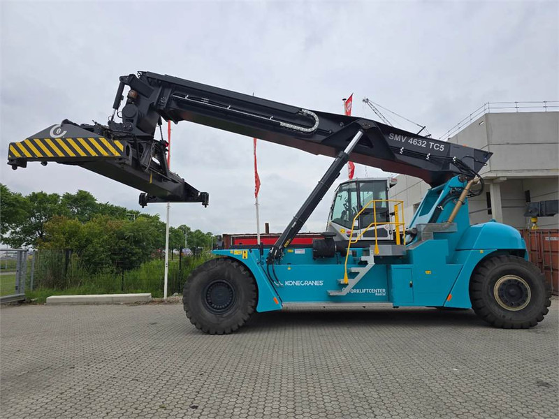 KONECRANES SMV 4632 TC5 - 리치 스태커 : 사진 2 KONECRANES SMV 4632 TC5 - 리치 스태커 : 사진 2