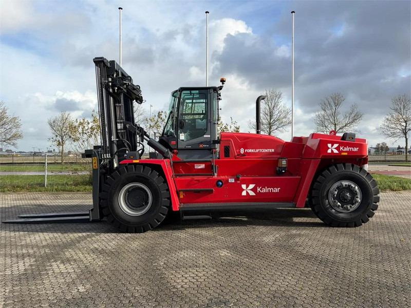 Kalmar DCG330-12 - 디젤 지게차 : 사진 2 Kalmar DCG330-12 - 디젤 지게차 : 사진 2