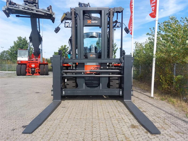 Kalmar DCG330-12 - 디젤 지게차 : 사진 5 Kalmar DCG330-12 - 디젤 지게차 : 사진 5