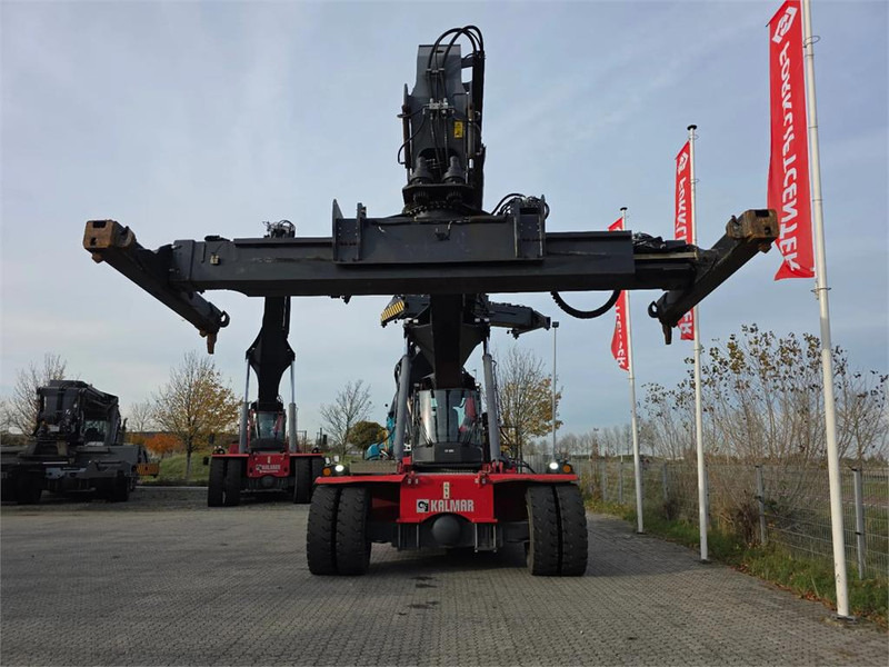 Kalmar DRG120-54S6 - 컨테이너 핸들러 : 사진 5 Kalmar DRG120-54S6 - 컨테이너 핸들러 : 사진 5