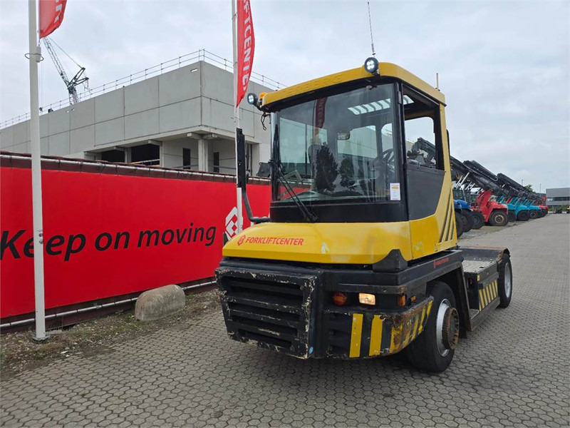 Terberg RT283 4x4 - 터미널 트랙터 : 사진 2 Terberg RT283 4x4 - 터미널 트랙터 : 사진 2