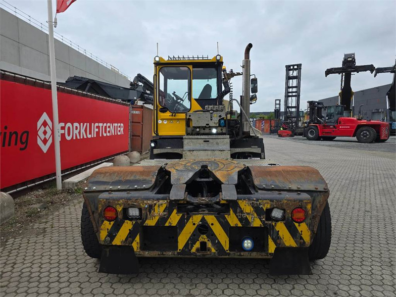 Terberg RT283 4x4 - 터미널 트랙터 : 사진 5 Terberg RT283 4x4 - 터미널 트랙터 : 사진 5