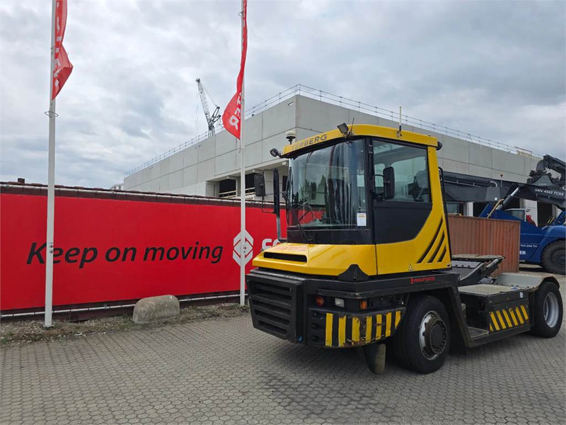 Terberg RT283 4x4 - 터미널 트랙터 : 사진 2 Terberg RT283 4x4 - 터미널 트랙터 : 사진 2