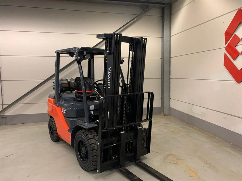 Toyota 02-8FGF30 - LPG 지게차 : 사진 3 Toyota 02-8FGF30 - LPG 지게차 : 사진 3