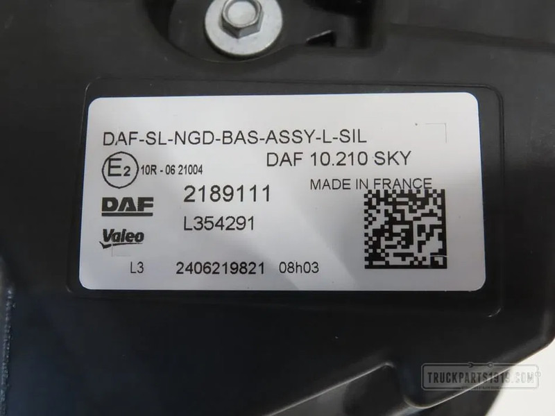 DAF 2189111 Lighting Skylight Li. XG - 빛/ 조명 트럭 용 : 사진 2 DAF 2189111 Lighting Skylight Li. XG - 빛/ 조명 트럭 용 : 사진 2