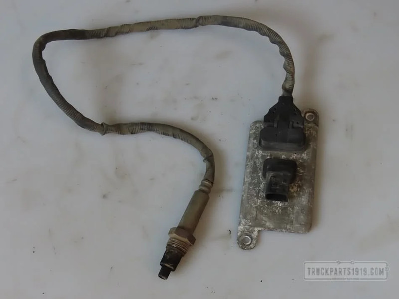 Mercedes-Benz Exhaust System NOx sensor MB MP4 - 센서 트럭 용 : 사진 1 Mercedes-Benz Exhaust System NOx sensor MB MP4 - 센서 트럭 용 : 사진 1
