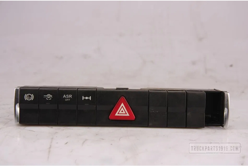 Mercedes-Benz MB A9605400346 | Paniekschakelaar MP4 - 대시보드 트럭 용 : 사진 1 Mercedes-Benz MB A9605400346 | Paniekschakelaar MP4 - 대시보드 트럭 용 : 사진 1