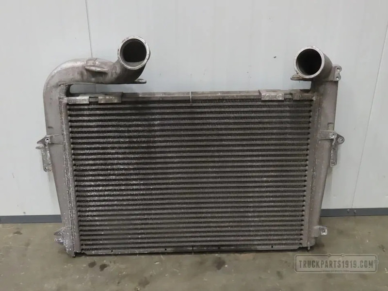 Scania Cooling System Interkoeler Scania P - 라디에이터 트럭 용 : 사진 1 Scania Cooling System Interkoeler Scania P - 라디에이터 트럭 용 : 사진 1