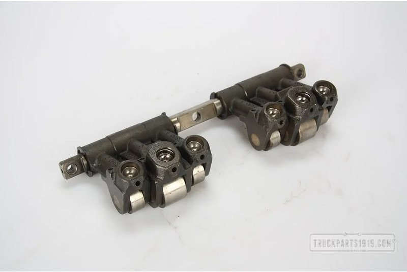 Scania Engines & Parts Klepbediening - 엔진 및 부품 트럭 용 : 사진 2 Scania Engines & Parts Klepbediening - 엔진 및 부품 트럭 용 : 사진 2