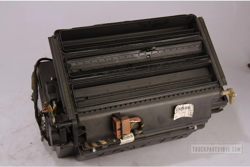 Volvo Heating, Ventilation & AC Airco eenheid VOLVO FH - 난방/ 환기 트럭 용 : 사진 1 Volvo Heating, Ventilation & AC Airco eenheid VOLVO FH - 난방/ 환기 트럭 용 : 사진 1