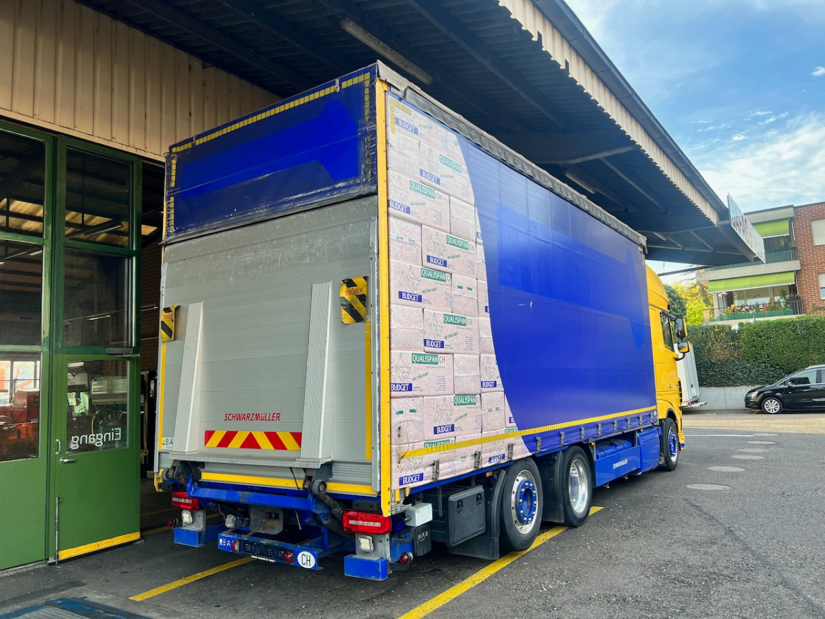 DAF XF 510 Jumbo - 커튼사이더 트럭 : 사진 4 DAF XF 510 Jumbo - 커튼사이더 트럭 : 사진 4
