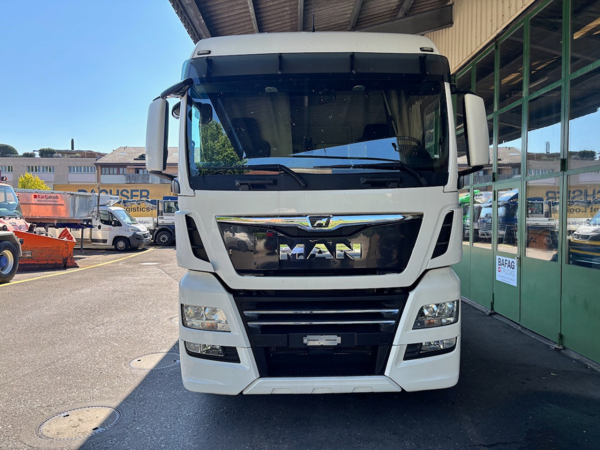 MAN TGX 18.510 - 트랙터 유닛 : 사진 3 MAN TGX 18.510 - 트랙터 유닛 : 사진 3