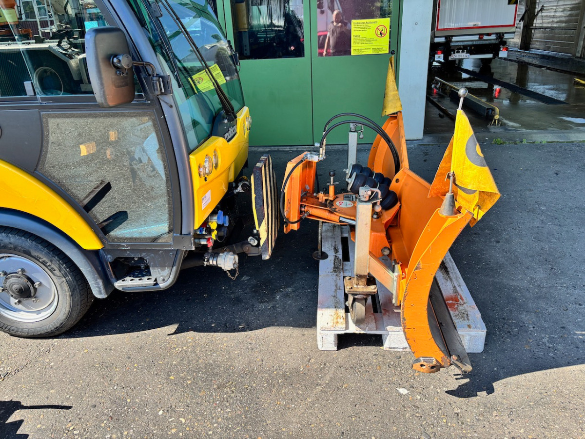 MULTICAR Tremo X56 - 지자체/ 특수 차량 : 사진 4 MULTICAR Tremo X56 - 지자체/ 특수 차량 : 사진 4