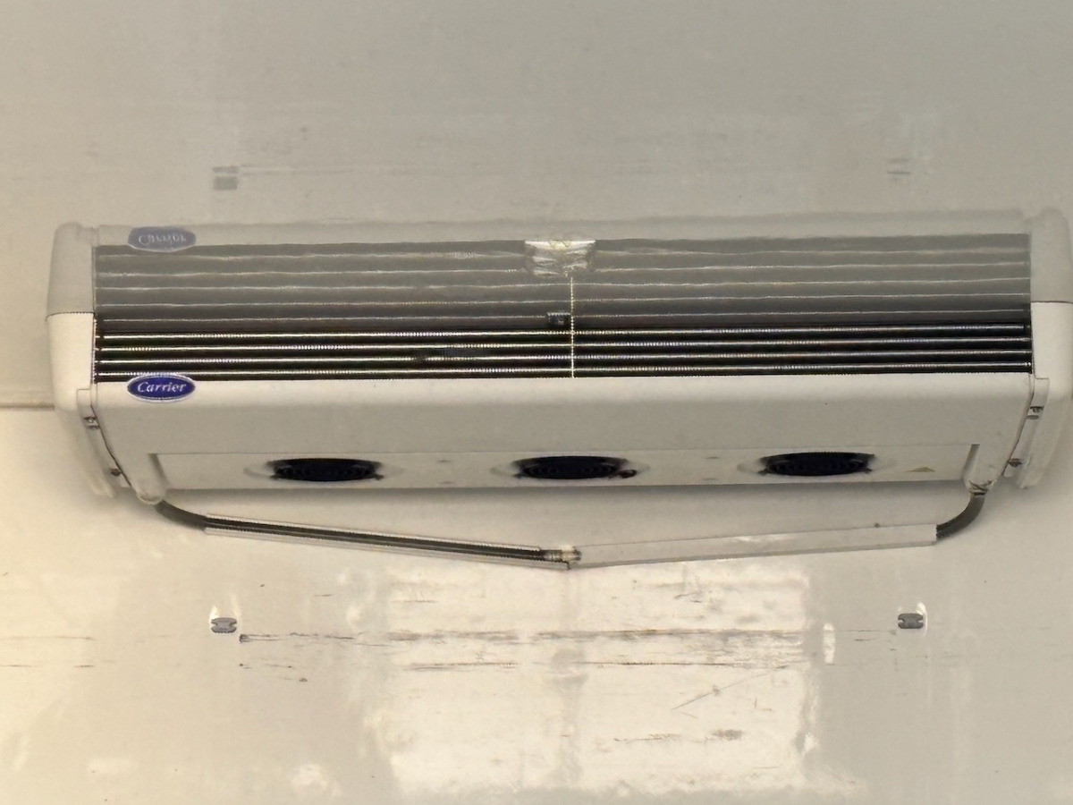 냉동탑차 RENAULT D12.240 : 사진 19