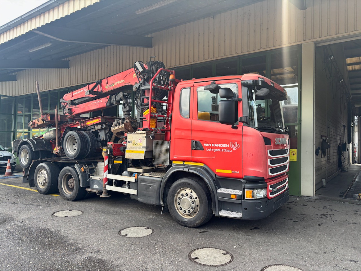 SCANIA G490 6x2 - 목재 트럭, 크레인 트럭 : 사진 1 SCANIA G490 6x2 - 목재 트럭, 크레인 트럭 : 사진 1
