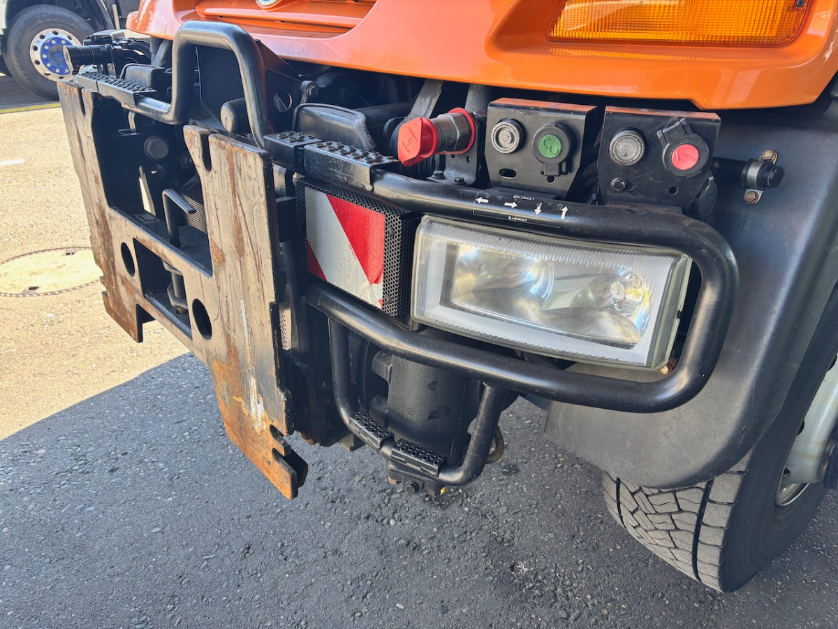 UNIMOG U400 - 덤프트럭 : 사진 4 UNIMOG U400 - 덤프트럭 : 사진 4