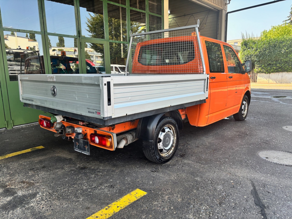 VW T5 Transporter - 플랫베드 밴 : 사진 5 VW T5 Transporter - 플랫베드 밴 : 사진 5