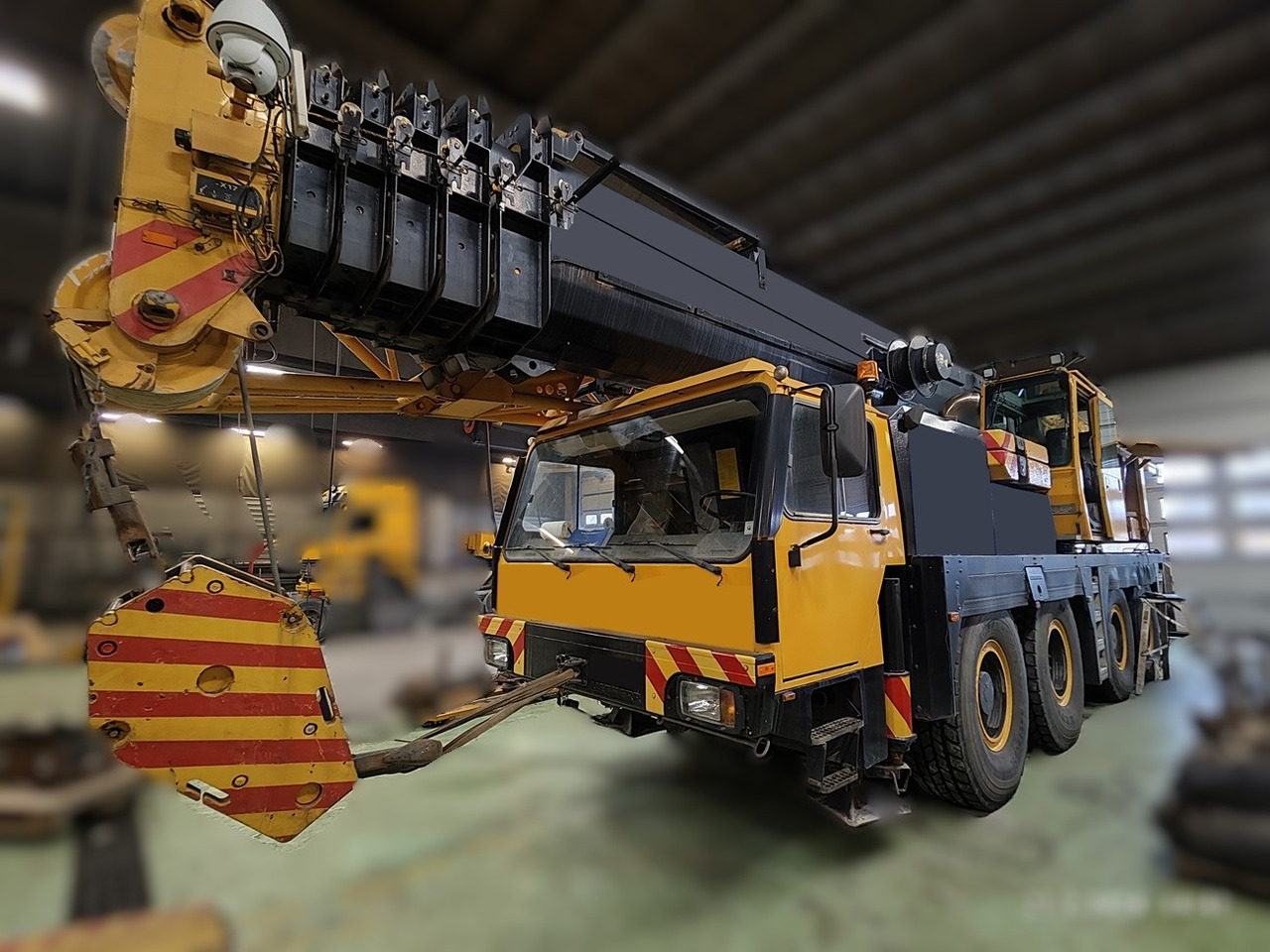 Liebherr LTM 1090/2 - 모바일 크레인 : 사진 1 Liebherr LTM 1090/2 - 모바일 크레인 : 사진 1