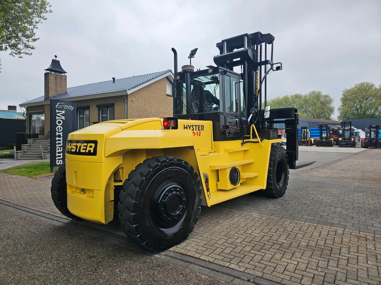 Hyster H18.00XM-12 - 디젤 지게차 : 사진 4 Hyster H18.00XM-12 - 디젤 지게차 : 사진 4