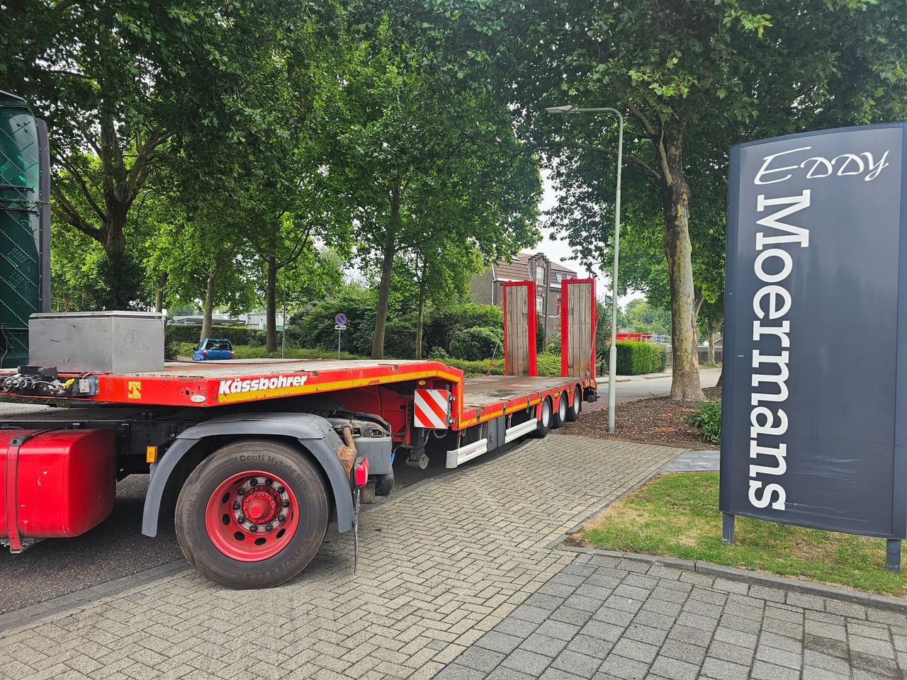 Kässbohrer LB3E With Hydraulic Flip Ramps - 저하대 세미 트레일러 : 사진 1 Kässbohrer LB3E With Hydraulic Flip Ramps - 저하대 세미 트레일러 : 사진 1