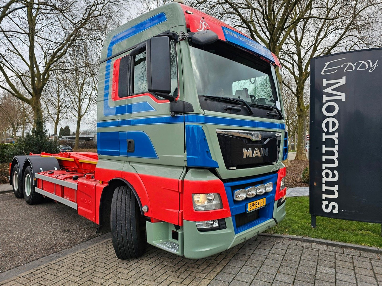 MAN TGX 26.560 XLX 6x4 Abrollkipper - 후크 리프트 트럭 : 사진 1 MAN TGX 26.560 XLX 6x4 Abrollkipper - 후크 리프트 트럭 : 사진 1