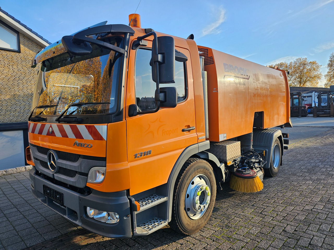 Mercedes Benz Atergo 1518 - 거리 청소 차량 : 사진 4 Mercedes Benz Atergo 1518 - 거리 청소 차량 : 사진 4