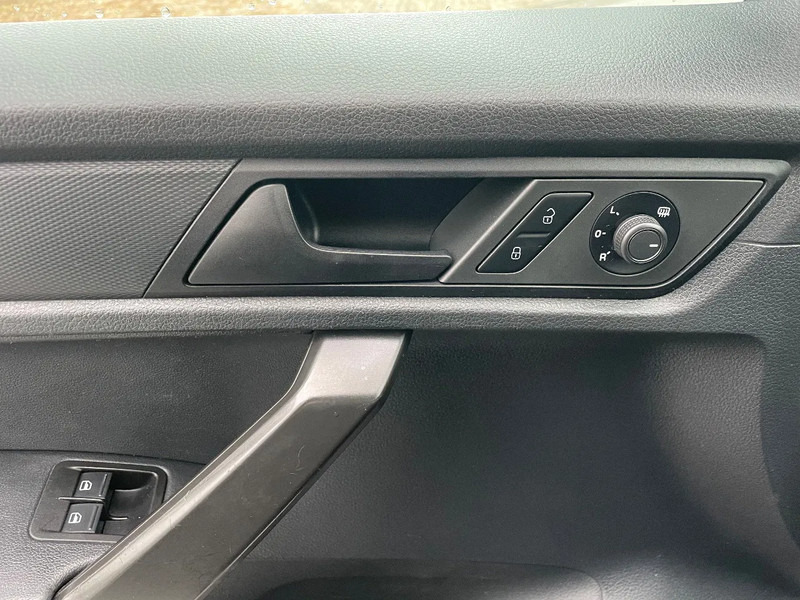 Volkswagen Caddy Volkswagen Caddy 2.0 D High Line L1H1 - 소형 밴 : 사진 5 Volkswagen Caddy Volkswagen Caddy 2.0 D High Line L1H1 - 소형 밴 : 사진 5