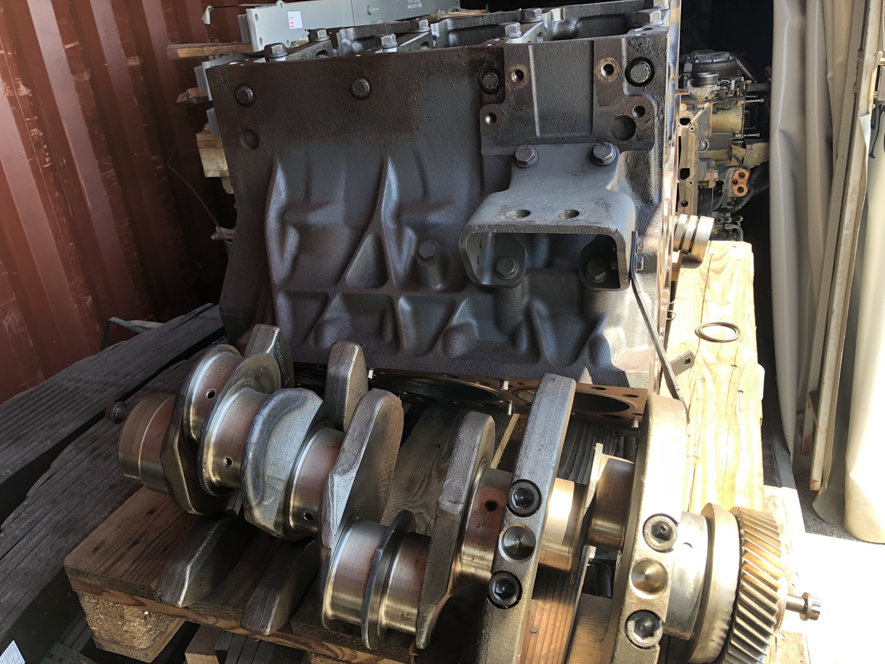 CRANKCASE-CRANKSHAFT ACTROS EURO2-3-4-5 - 실린더 블록 트럭 용 : 사진 2 CRANKCASE-CRANKSHAFT ACTROS EURO2-3-4-5 - 실린더 블록 트럭 용 : 사진 2