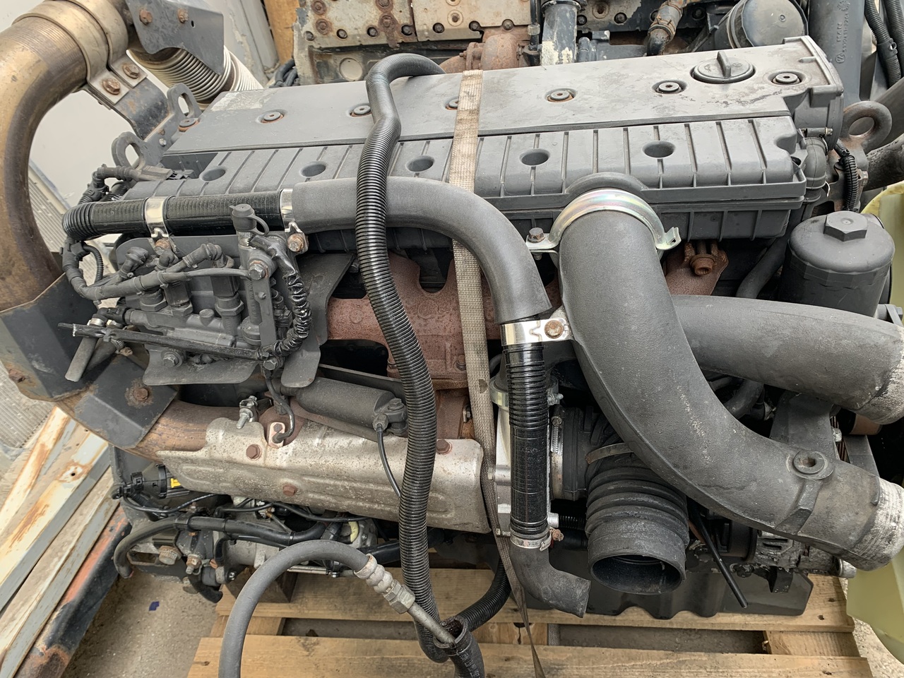 ENGINE ATEGO OM 906LA EURO 5 290PS - 엔진 트럭 용 : 사진 3 ENGINE ATEGO OM 906LA EURO 5 290PS - 엔진 트럭 용 : 사진 3