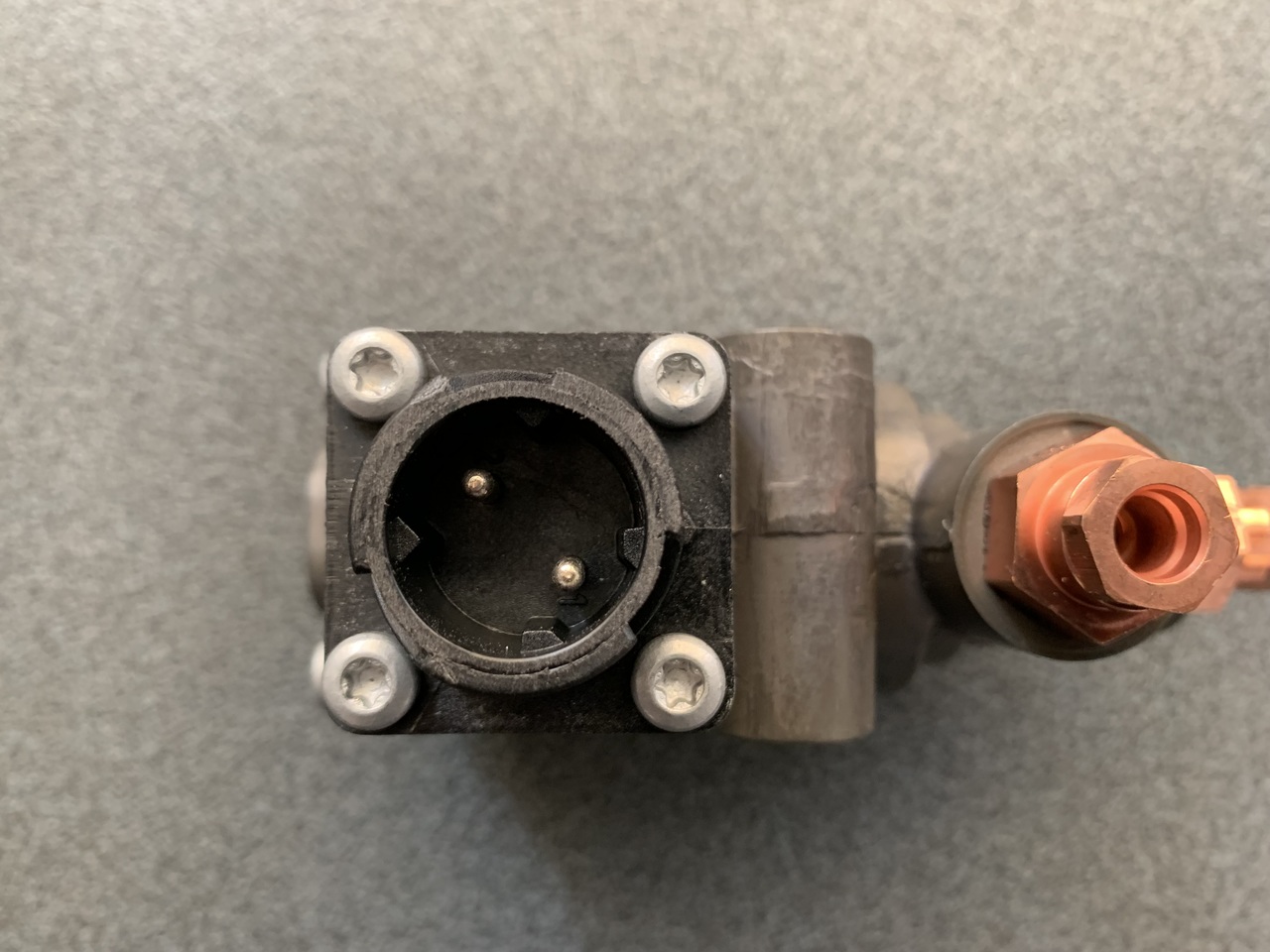 EXHAUST GAS RECIRCULATION CONTROL VALVE MAN TGA - 브레이크 밸브 트럭 용 : 사진 3 EXHAUST GAS RECIRCULATION CONTROL VALVE MAN TGA - 브레이크 밸브 트럭 용 : 사진 3