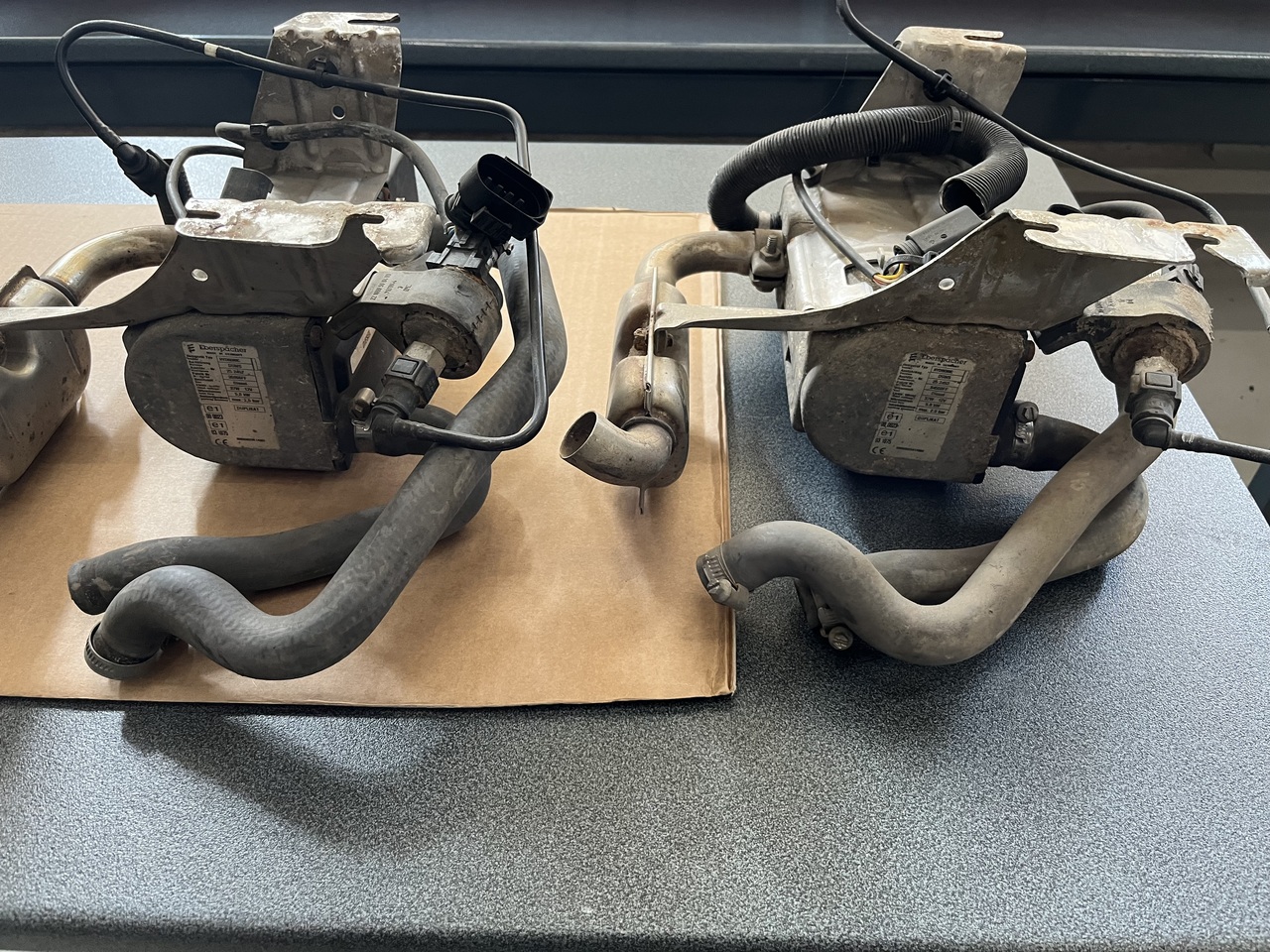 HOT AIR AUXILIARY HEATER EBERSPACHER SPRINTER - 난방/ 환기 밴 용 : 사진 4 HOT AIR AUXILIARY HEATER EBERSPACHER SPRINTER - 난방/ 환기 밴 용 : 사진 4