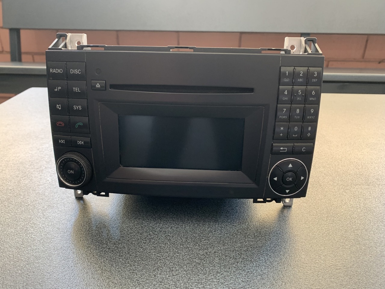 RADIO CD MERCEDES SPRINTER 906 MF2830 - 내비게이션 시스템 밴 용 : 사진 1 RADIO CD MERCEDES SPRINTER 906 MF2830 - 내비게이션 시스템 밴 용 : 사진 1
