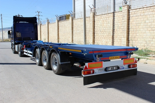 EMIRSAN 20/40/45 FT SAF AXLE SKELETAL - 컨테이너 운반 장치/ 스와프 보디 세미 트레일러 : 사진 2 EMIRSAN 20/40/45 FT SAF AXLE SKELETAL - 컨테이너 운반 장치/ 스와프 보디 세미 트레일러 : 사진 2