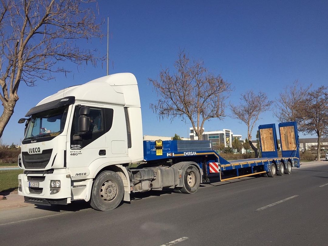 리스 EMIRSAN Immediate Delivery From Stock - 3 Axle 60 Tons Capacity Lowbed EMIRSAN Immediate Delivery From Stock - 3 Axle 60 Tons Capacity Lowbed : 사진 11 리스 EMIRSAN Immediate Delivery From Stock - 3 Axle 60 Tons Capacity Lowbed EMIRSAN Immediate Delivery From Stock - 3 Axle 60 Tons Capacity Lowbed : 사진 11