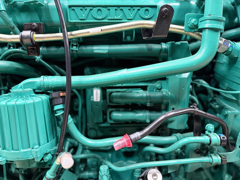 Volvo D13K500L - 엔진 : 사진 4 Volvo D13K500L - 엔진 : 사진 4