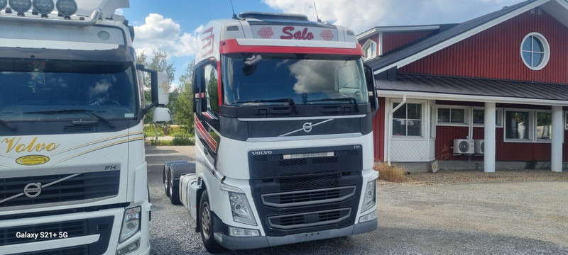 Volvo FH460 Globe 2016 - 캡 새시 트럭 : 사진 3 Volvo FH460 Globe 2016 - 캡 새시 트럭 : 사진 3