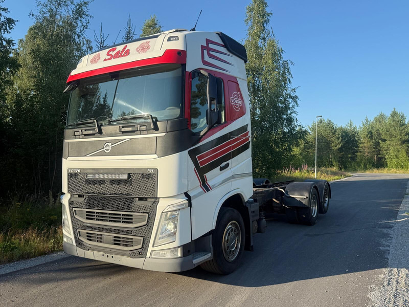 Volvo FH460 Globe 2016 - 캡 새시 트럭 : 사진 1 Volvo FH460 Globe 2016 - 캡 새시 트럭 : 사진 1