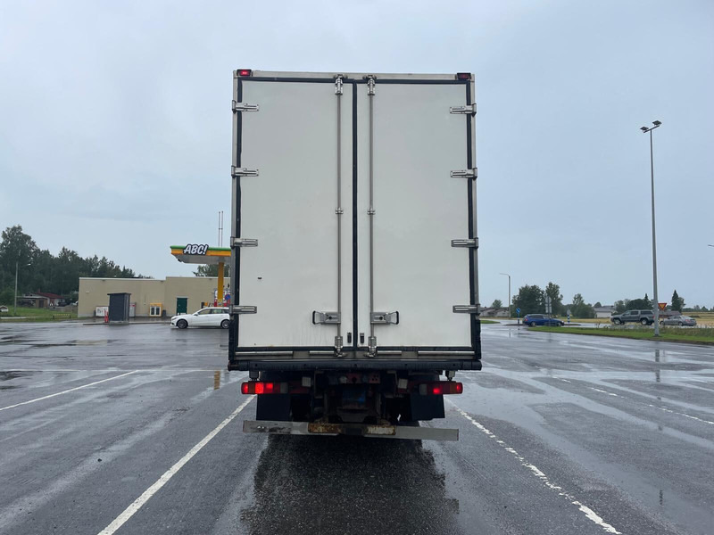 Volvo FH500 Globe XL - 박스 트럭 : 사진 4 Volvo FH500 Globe XL - 박스 트럭 : 사진 4