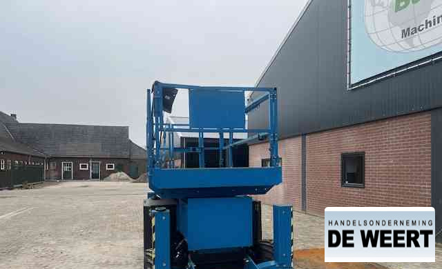 Genie G3369 RT , hoogwerker diesel 4 x 4 - 시저 리프트 : 사진 3 Genie G3369 RT , hoogwerker diesel 4 x 4 - 시저 리프트 : 사진 3