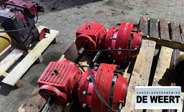 Trioliet tandwielkast , haakse aandrijving , trioliet mengwagen - 기어박스 농업용 기계 용 : 사진 2 Trioliet tandwielkast , haakse aandrijving , trioliet mengwagen - 기어박스 농업용 기계 용 : 사진 2