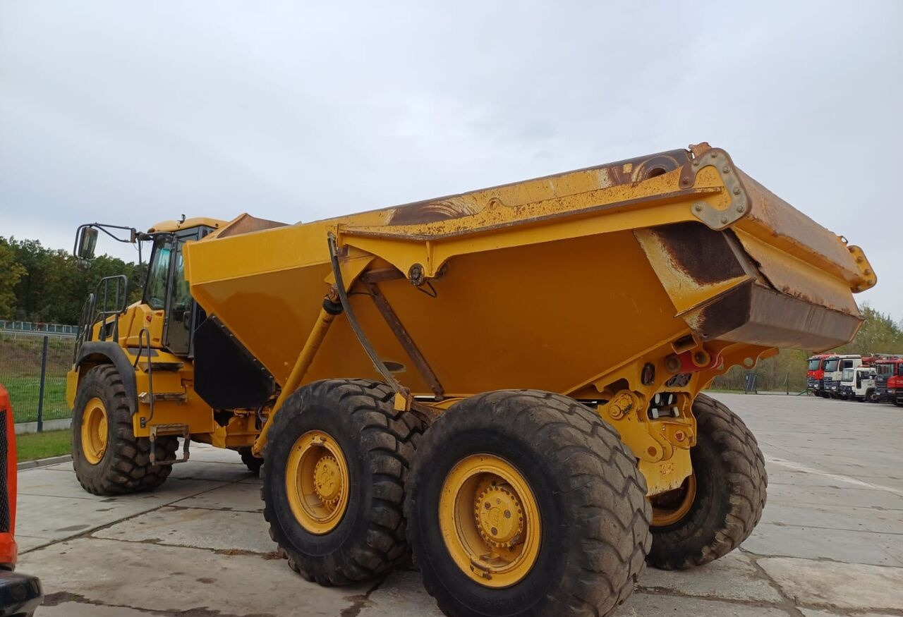 Bell B30 W - 관절 덤프 : 사진 3 Bell B30 W - 관절 덤프 : 사진 3