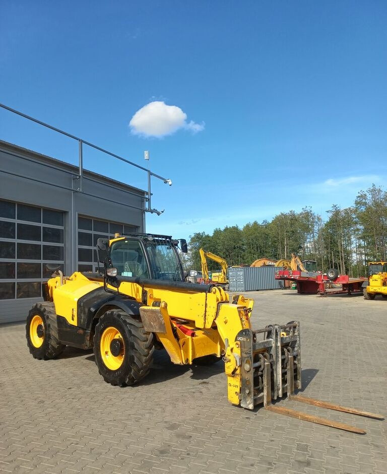 JCB 540-140 - 텔레스코픽 핸들러 : 사진 3 JCB 540-140 - 텔레스코픽 핸들러 : 사진 3