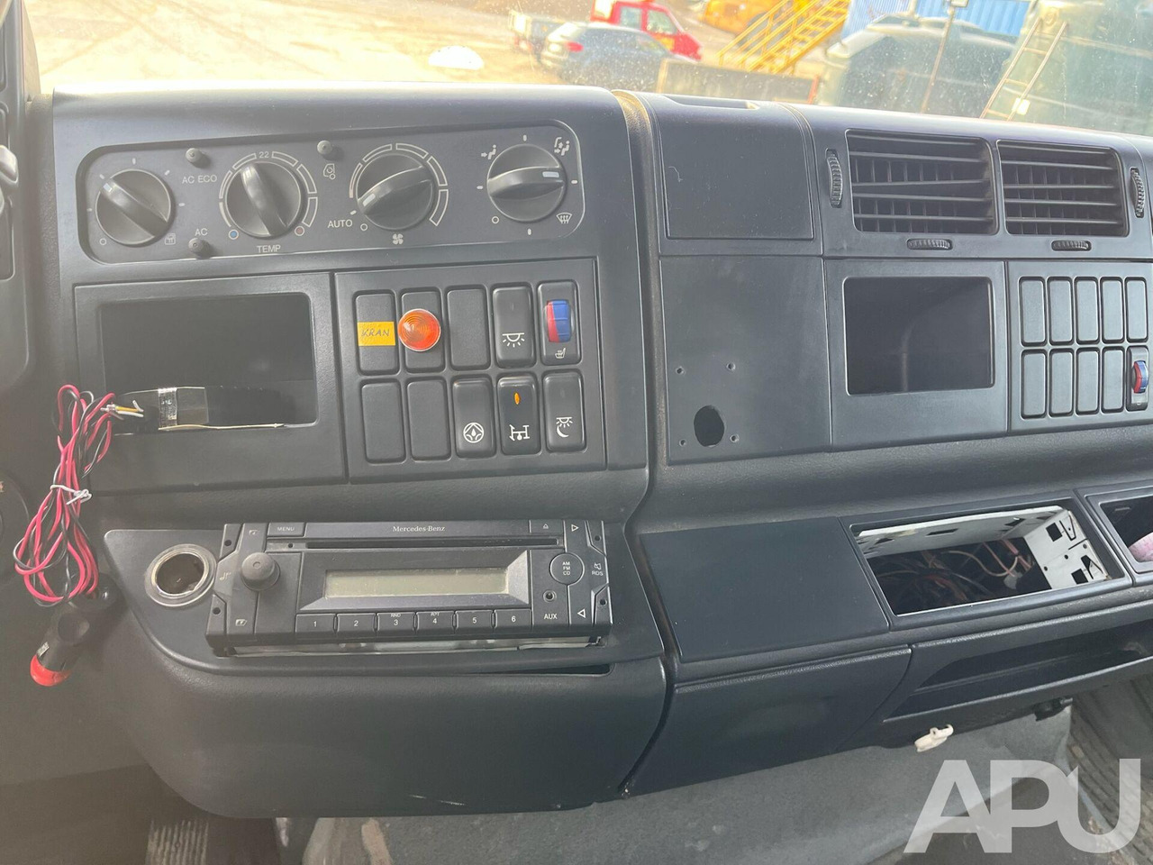 MAN TGA 26.480 - 드롭사이드/ 플랫베드 트럭, 크레인 트럭 : 사진 3 MAN TGA 26.480 - 드롭사이드/ 플랫베드 트럭, 크레인 트럭 : 사진 3