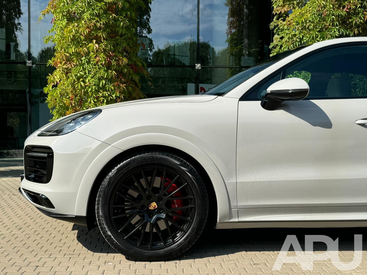 Porsche Cayenne Turbo - 차량 : 사진 2 Porsche Cayenne Turbo - 차량 : 사진 2