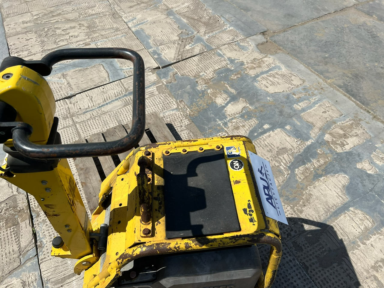 Zagęszczarka WACKER NEUSON - 진동판 : 사진 2 Zagęszczarka WACKER NEUSON - 진동판 : 사진 2